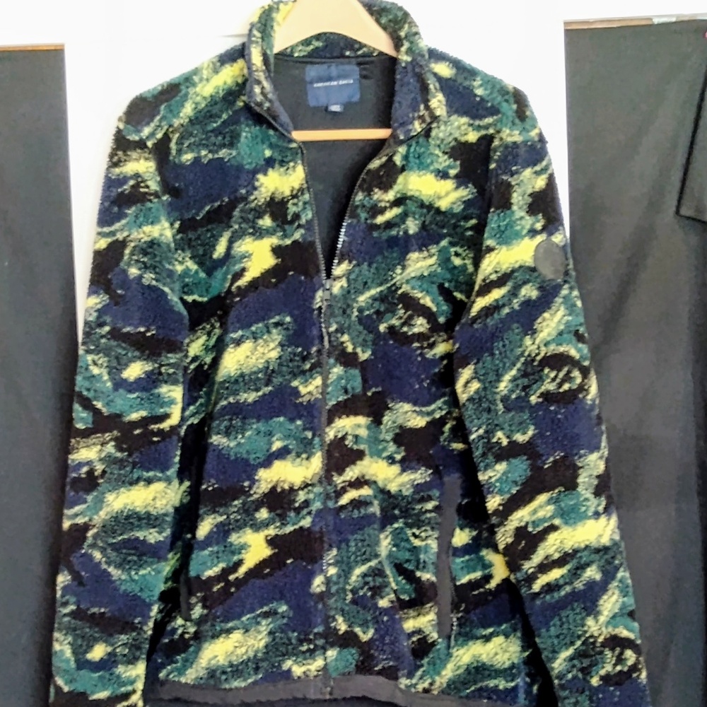 American Eagle Mens Large Fleece Coat with Zippered Pockets